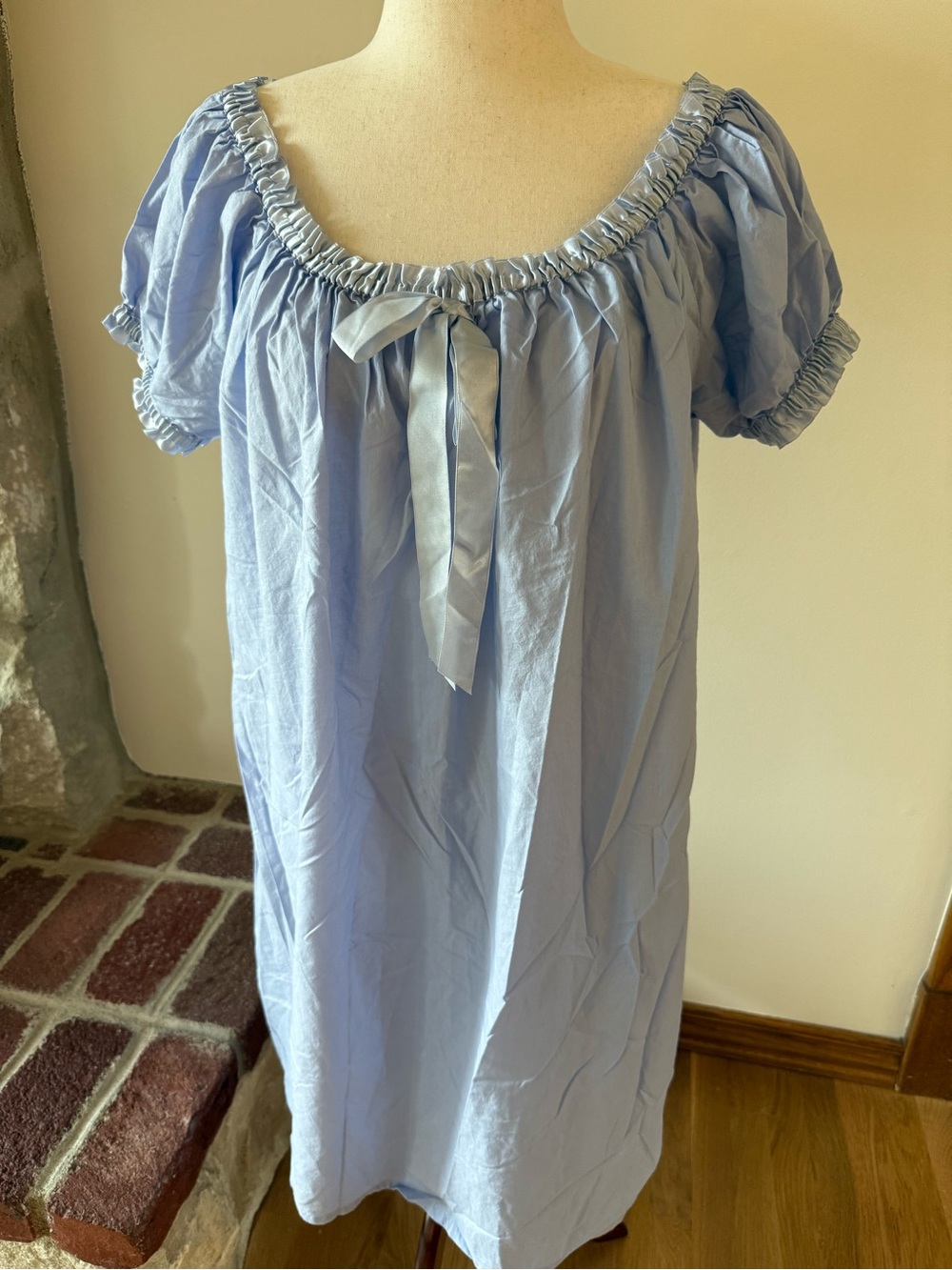 Talbots 100% Cotton Peasant Chemise with Front Bow